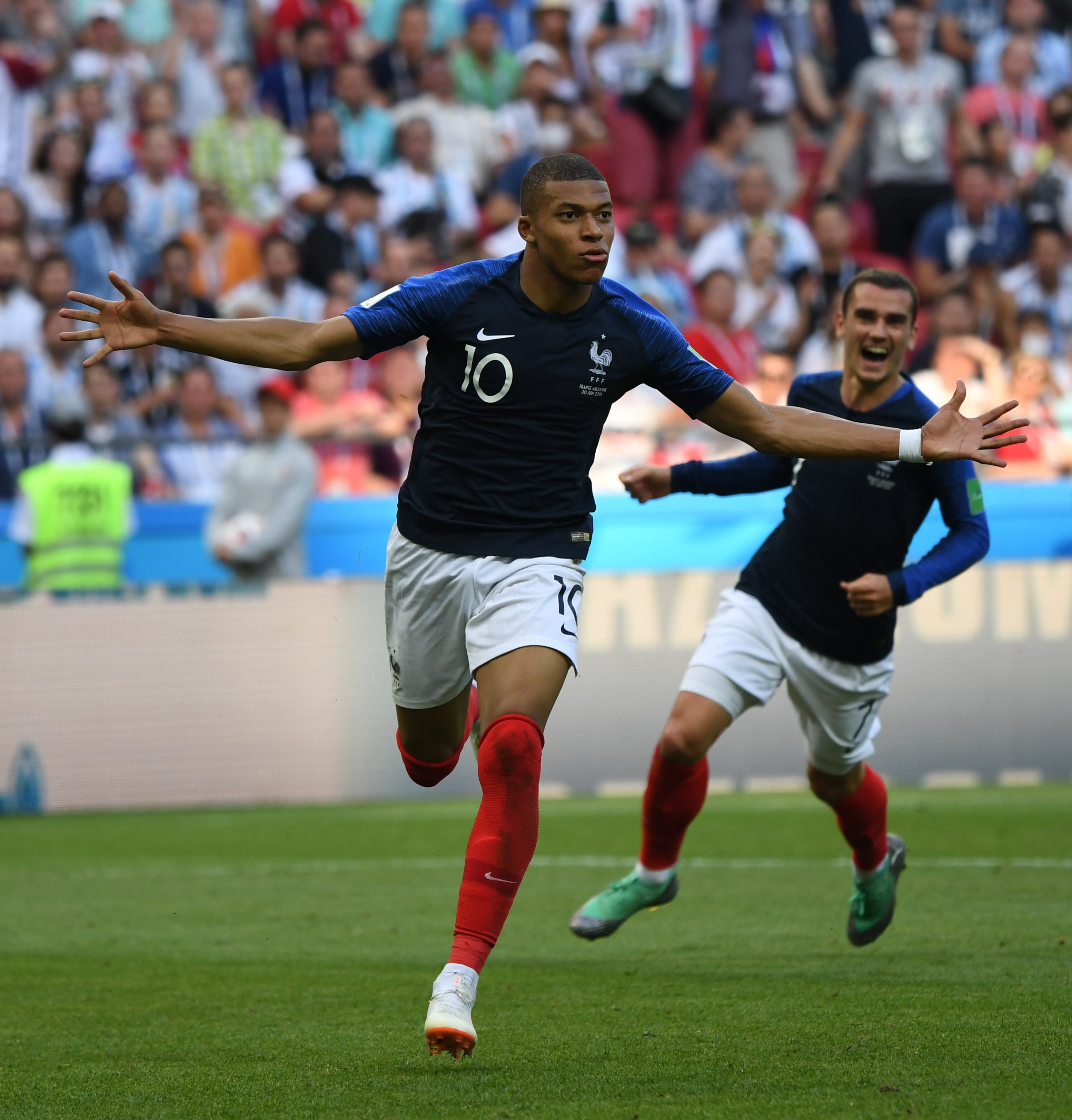 火箭今日战国王：亚当斯可以出战，奥科吉顶替谢泼德首发（火箭今日迎战国王：亚当斯确认出场，奥科吉替谢泼德首发）