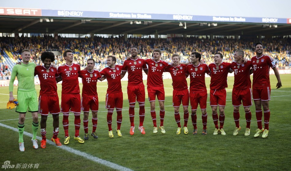 博尼：迪马尔科总是能传出好球；米兰德比和其他比赛一样重要（博尼称赞迪马尔科传球稳定，直言米兰德比与其他比赛同样重要）