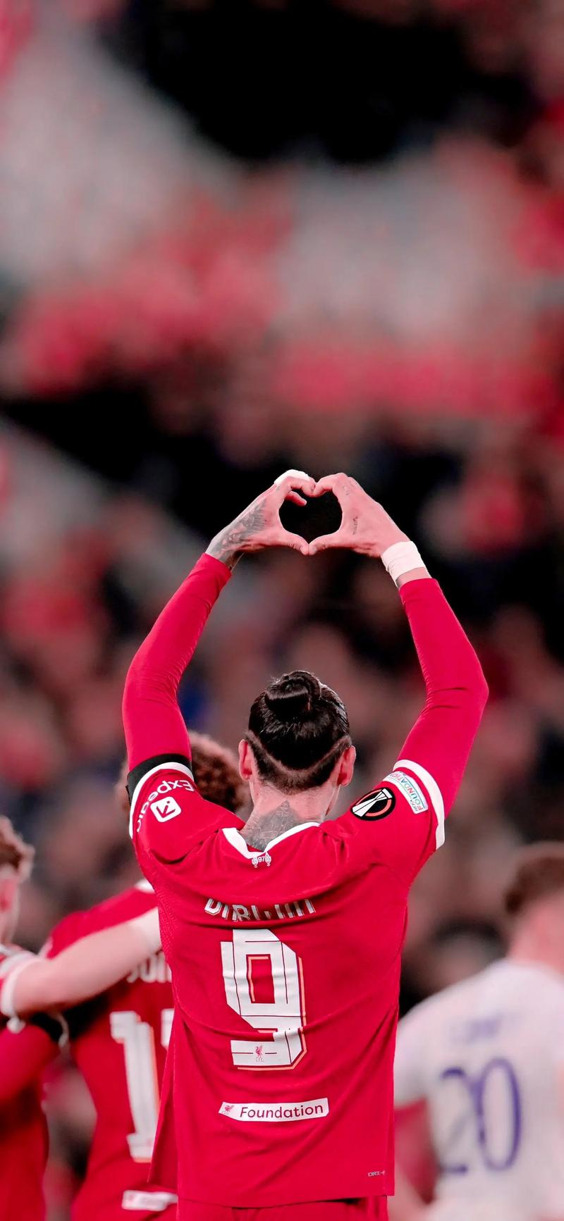 世体：西蒙尼正在考虑多种方案，以应对勒诺尔芒伤缺一个半月（世体：勒诺尔芒将缺阵约六周，西蒙尼酝酿多套应对方案）