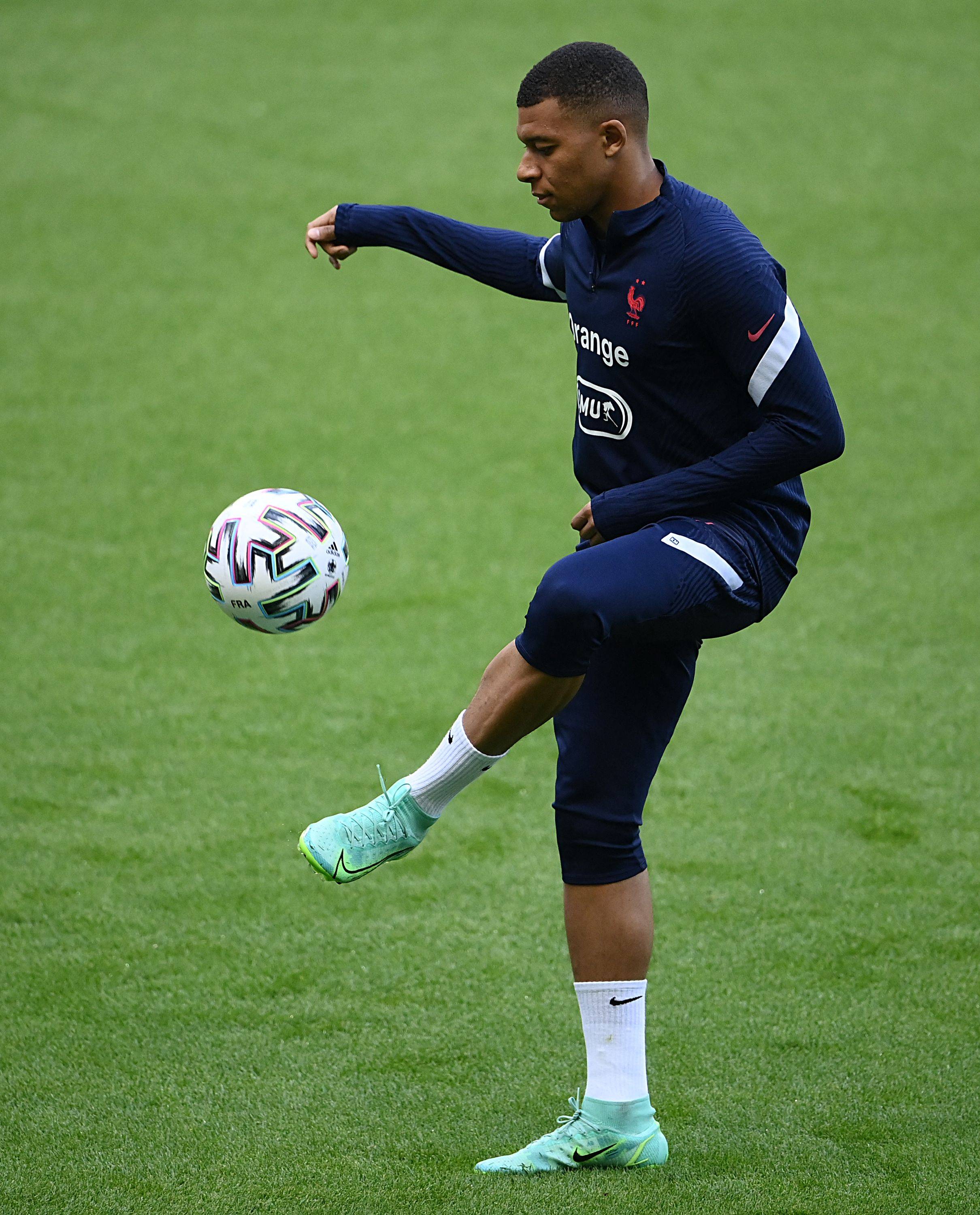 努诺-戈麦斯：我想C罗在世界杯上的出场时间主要取决于其意愿（努诺-戈麦斯：C罗世界杯出场时间主要看他本人意愿）