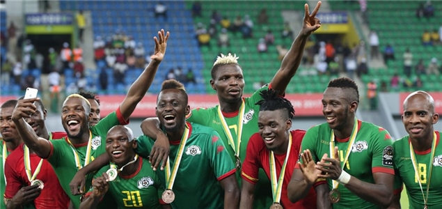 罗马vs那不勒斯：洛伦佐-佩莱格里尼、克里斯坦特首发，麦克托米奈、霍伊伦出战（罗马对阵那不勒斯：佩莱格里尼、克里斯坦特首发，麦克托米奈、霍伊伦登场）