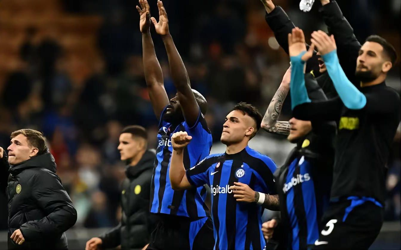 TA：佳夫此前被外界低估了，他现在已经是纽卡的领袖之一（TA：佳夫曾被普遍看轻，如今已成长为纽卡领袖之一）